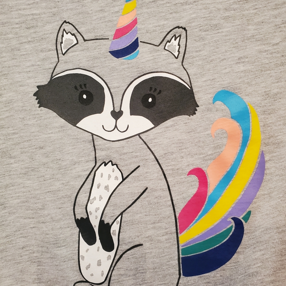 3/4 Sleeve Raccoon/Unicorn Top